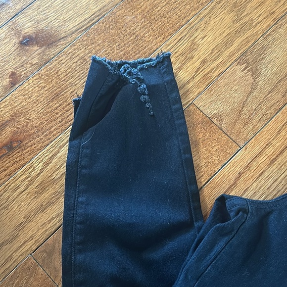 Maternity jeans size small - Picture 3 of 4